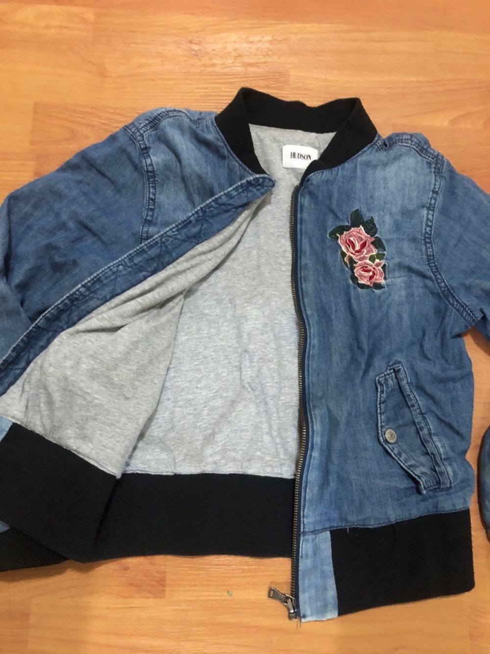 Girls Large chambray bomber jacket zip up flower embroidery patch tshirt lined
